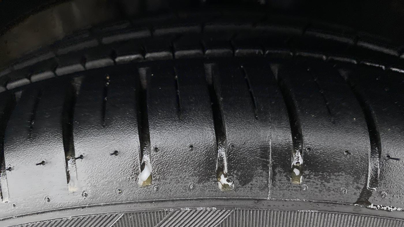 2021 Volkswagen Polo 1.0 GT TSI AT, Petrol, Automatic, 50 km, Right Front Tyre Tread