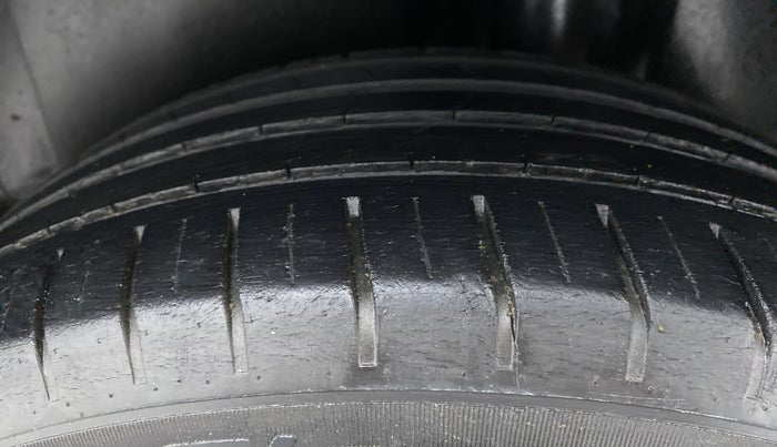 2021 Volkswagen Polo 1.0 GT TSI AT, Petrol, Automatic, 50 km, Left Rear Tyre Tread