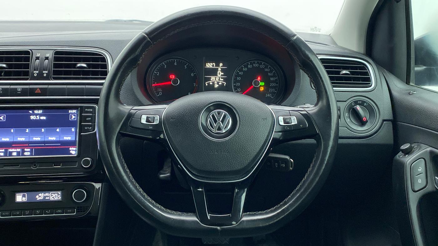 2021 Volkswagen Polo 1.0 GT TSI AT, Petrol, Automatic, 50 km, Steering Wheel Close Up