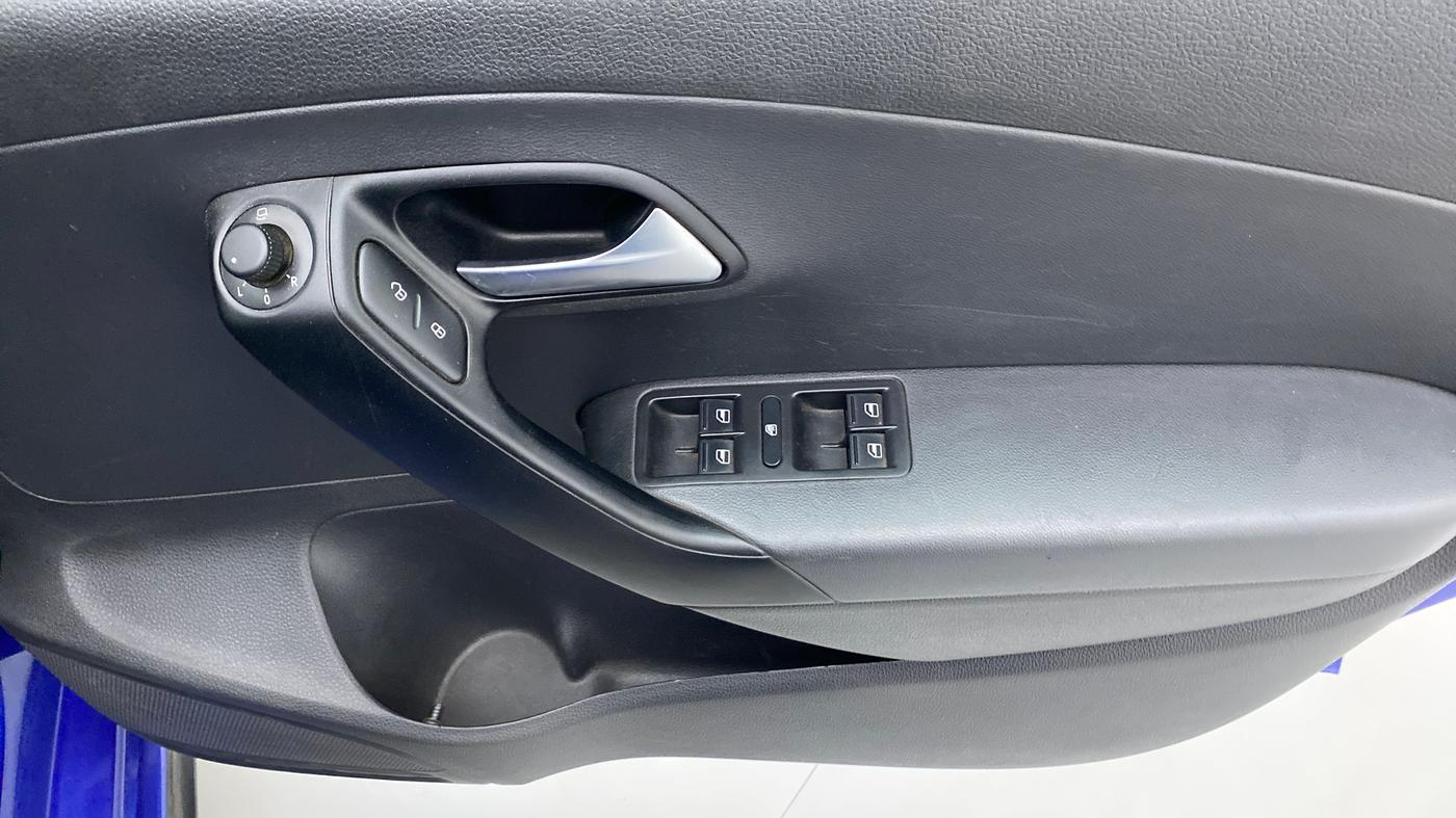 2021 Volkswagen Polo 1.0 GT TSI AT, Petrol, Automatic, 50 km, Driver Side Door Panels Control