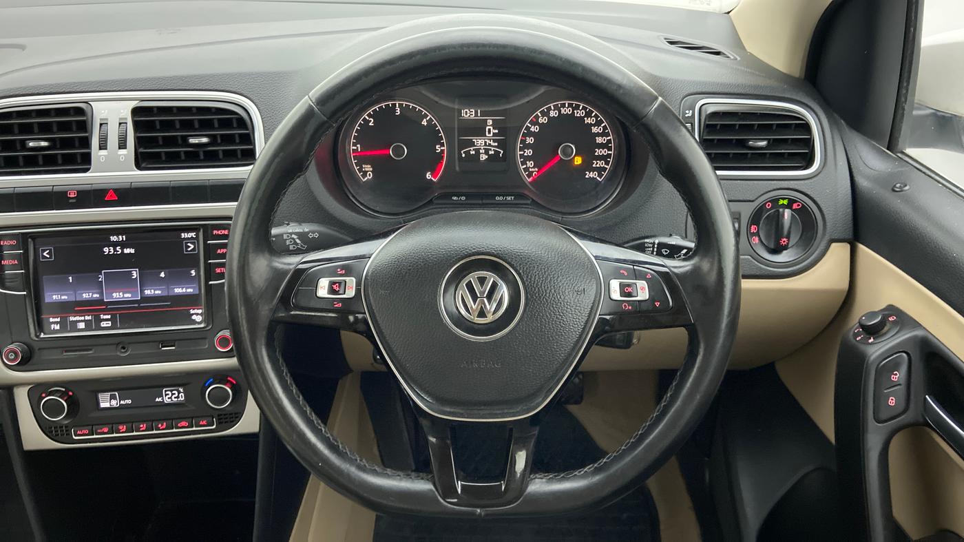 2018 Volkswagen Ameo HIGHLINE PLUS 1.5L 16 ALLOY, Diesel, Manual, 73,974 km, Steering Wheel Close Up