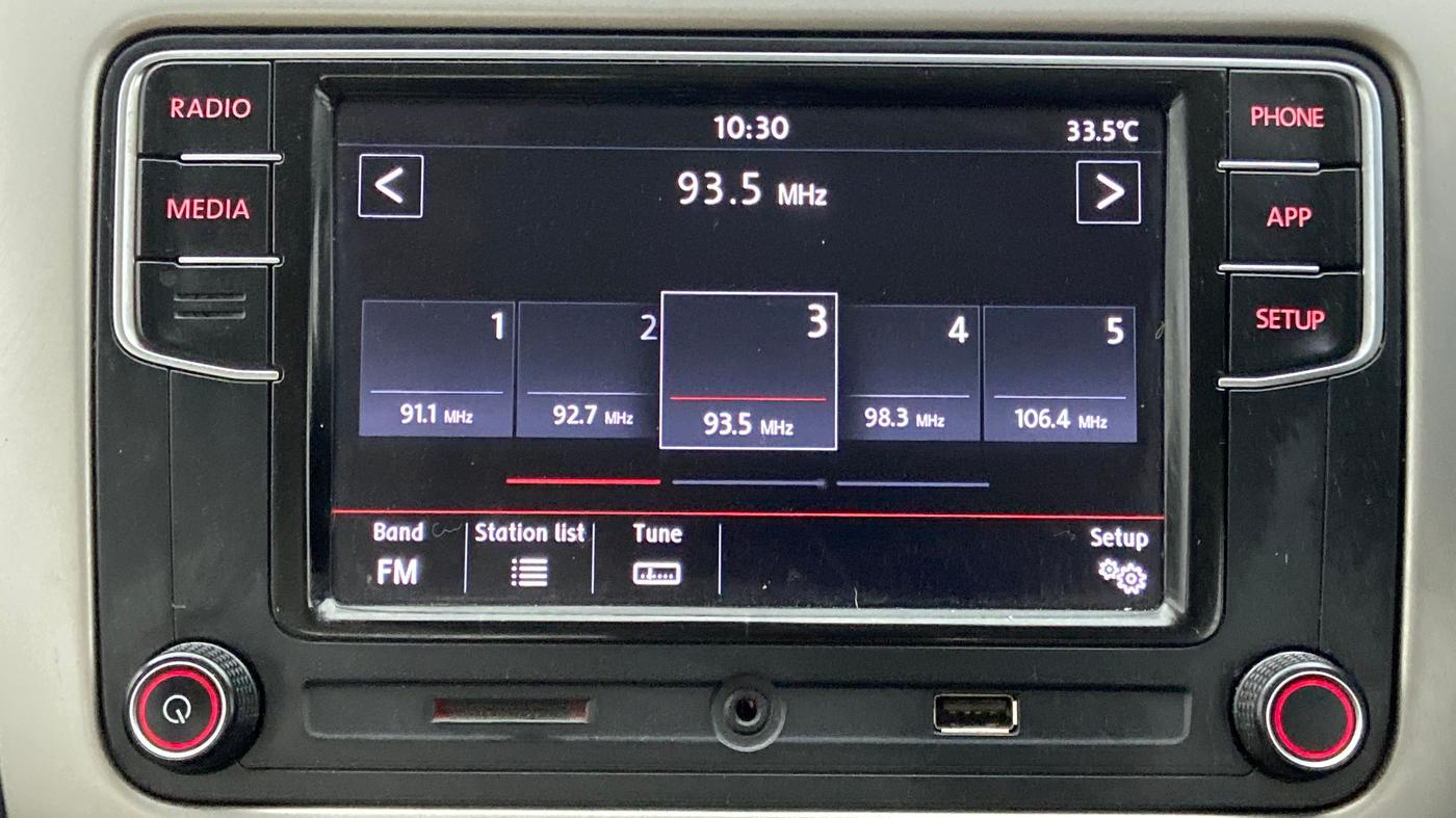 2018 Volkswagen Ameo HIGHLINE PLUS 1.5L 16 ALLOY, Diesel, Manual, 73,974 km, Infotainment System
