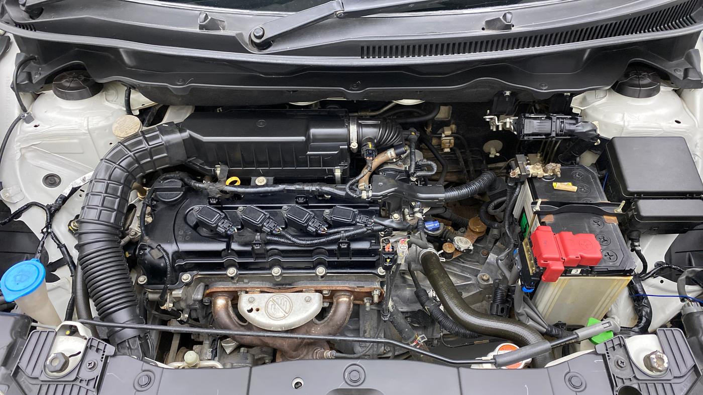 2019 Maruti XL6 ALPHA SHVS  MT, Petrol, Manual, 70,677 km, Open Bonet