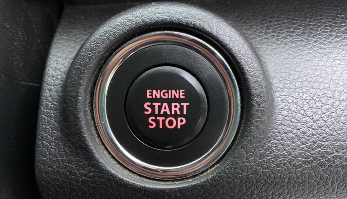 2019 Maruti XL6 ALPHA SHVS  MT, Petrol, Manual, 70,677 km, Keyless Start/ Stop Button