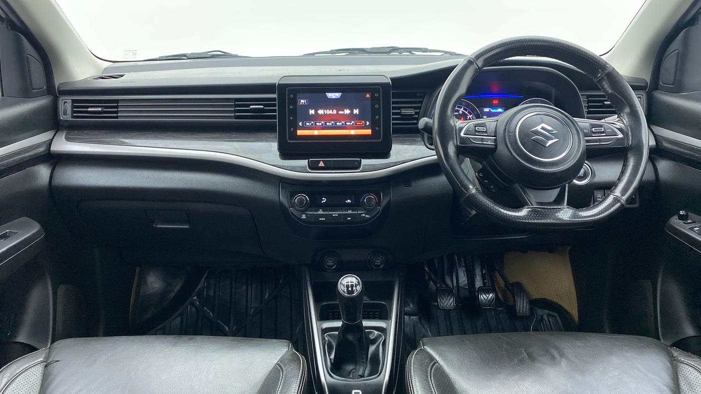 2019 Maruti XL6 ALPHA SHVS  MT, Petrol, Manual, 70,677 km, Dashboard