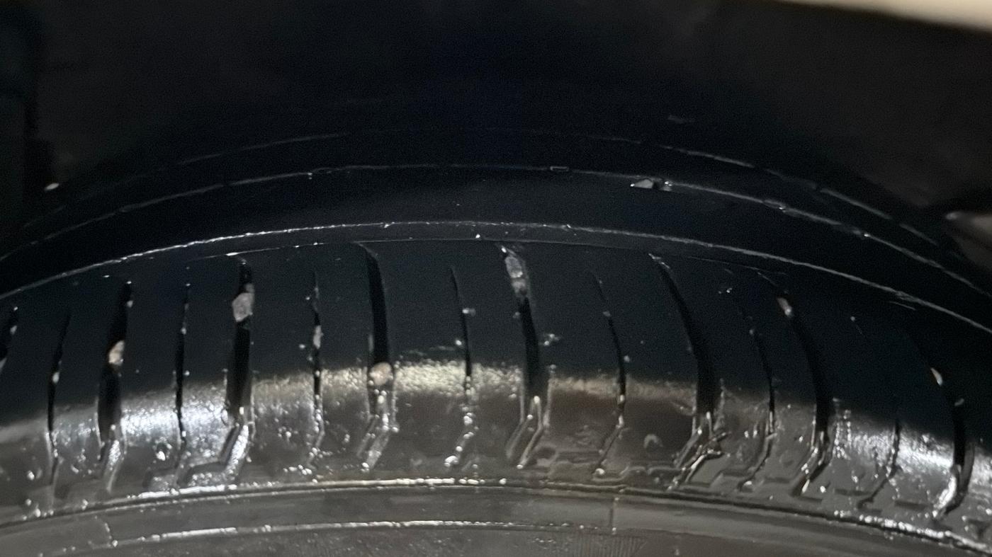 2023 Hyundai NEW I20 ASTA (O) 1.2 IVT, Petrol, Automatic, 56,123 km, Right Rear Tyre Tread