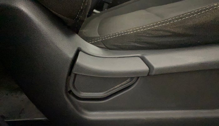 2019 Hyundai VENUE S 1.2, Petrol, Manual, 46,131 km, Driver Side Adjustment Panel