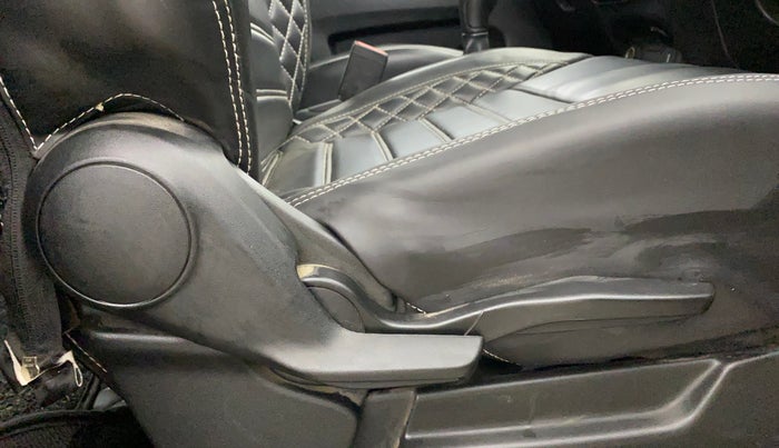 2022 Maruti XL6 ZETA MT, Petrol, Manual, 69,267 km, Driver Side Adjustment Panel