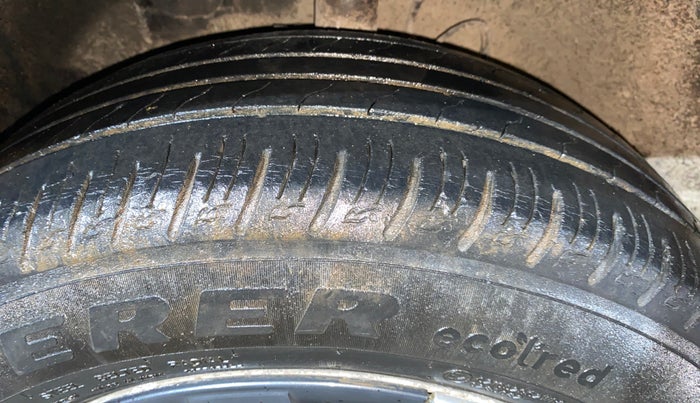 2022 Hyundai VENUE S (O) MT 1.5 CRDI, Diesel, Manual, 52,748 km, Left Front Tyre Tread