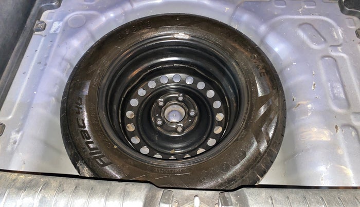 2022 Hyundai VENUE S (O) MT 1.5 CRDI, Diesel, Manual, 52,748 km, Spare Tyre