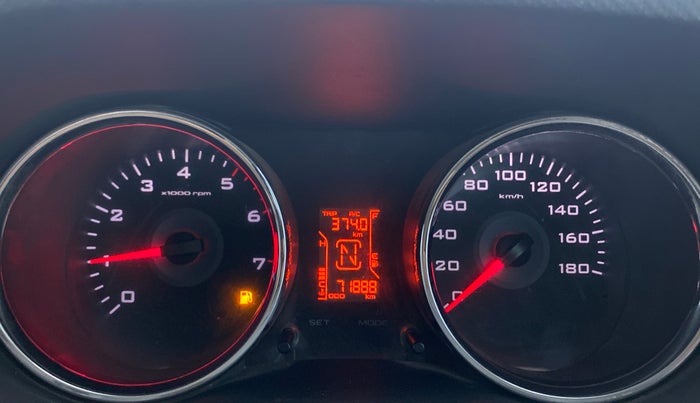 2018 Mahindra TUV300 T10 AMT, Diesel, Automatic, 71,888 km, Odometer Image