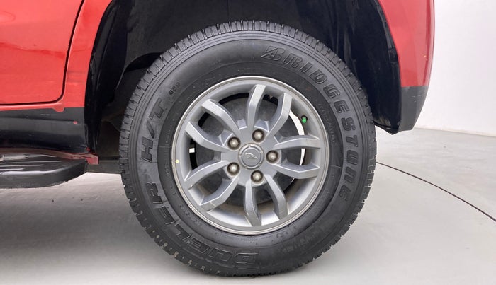 2018 Mahindra TUV300 T10 AMT, Diesel, Automatic, 71,888 km, Left Rear Wheel