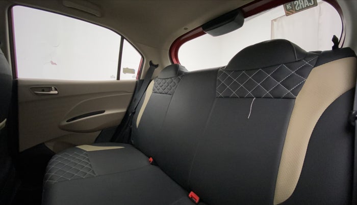 2019 Hyundai NEW SANTRO MAGNA AMT, Petrol, Automatic, 17,381 km, Right Side Rear Door Cabin