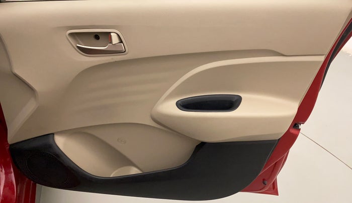 2019 Hyundai NEW SANTRO MAGNA AMT, Petrol, Automatic, 17,381 km, Driver Side Door Panels Control