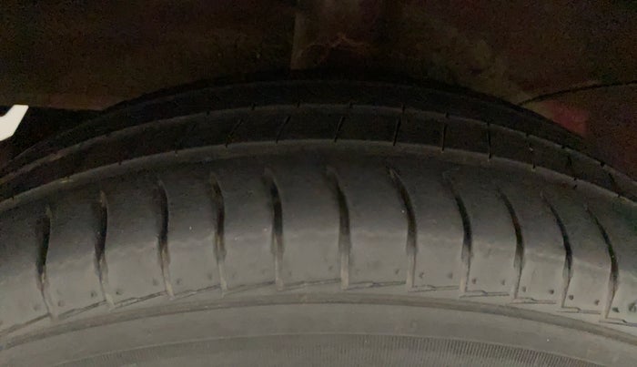 2019 Hyundai NEW SANTRO MAGNA AMT, Petrol, Automatic, 17,381 km, Right Rear Tyre Tread