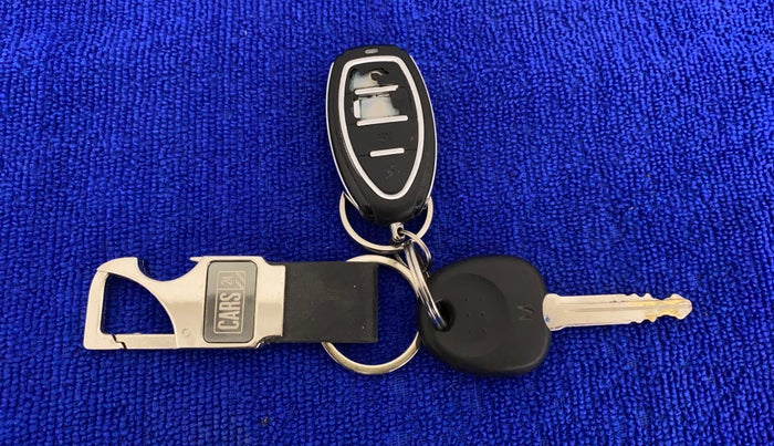 2019 Hyundai NEW SANTRO MAGNA AMT, Petrol, Automatic, 17,381 km, Key Close Up