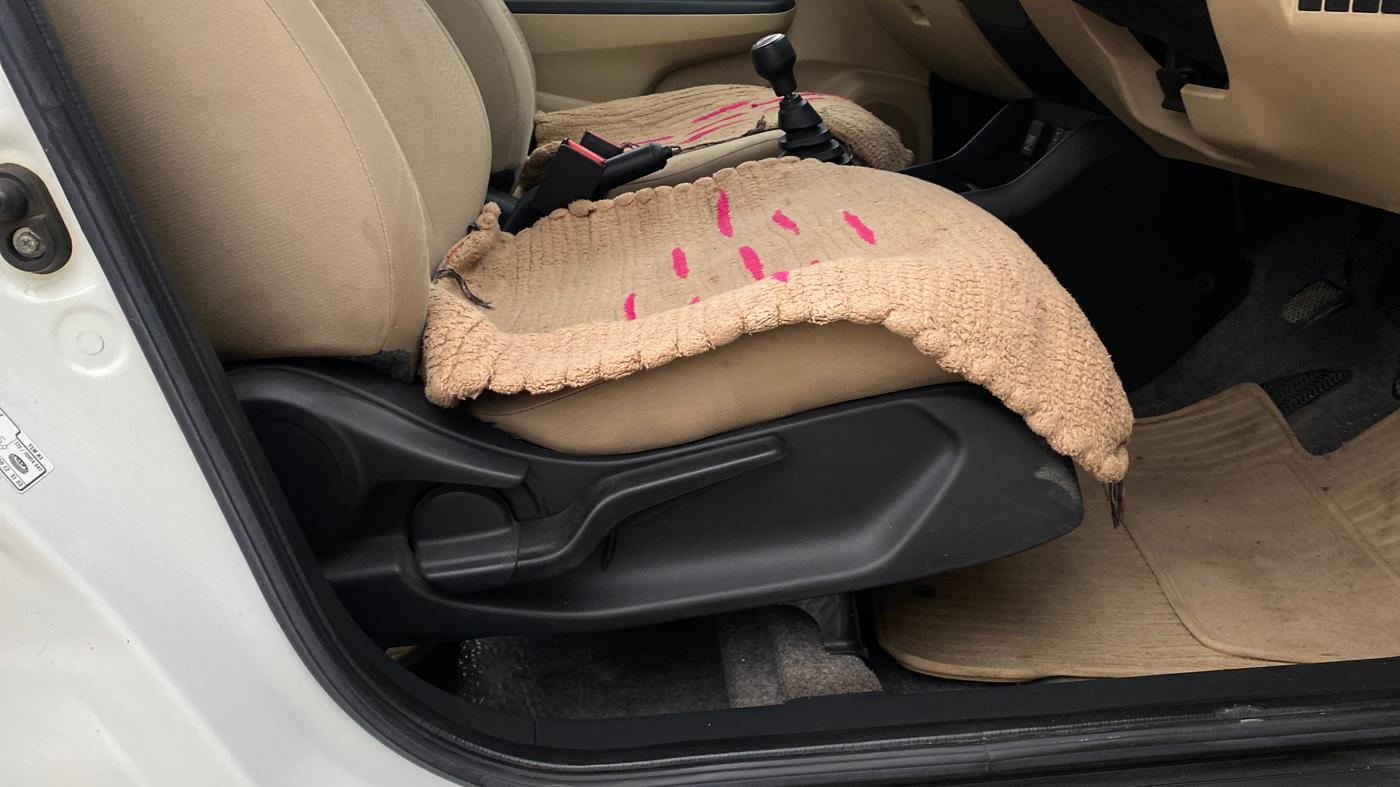 2019 Honda Amaze 1.2L I-VTEC VX, Petrol, Manual, 42,143 km, Driver Side Adjustment Panel