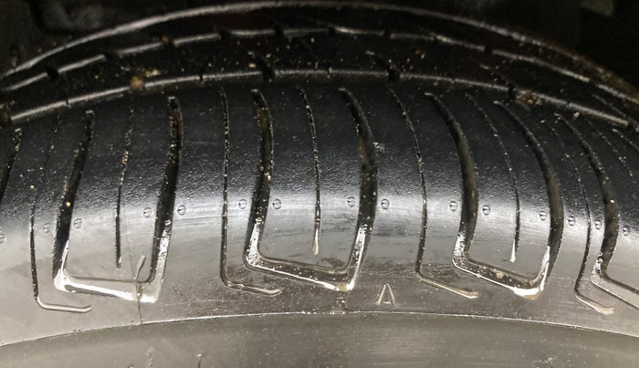 2020 Maruti Vitara Brezza ZXI, Petrol, Manual, 68,610 km, Left Front Tyre Tread