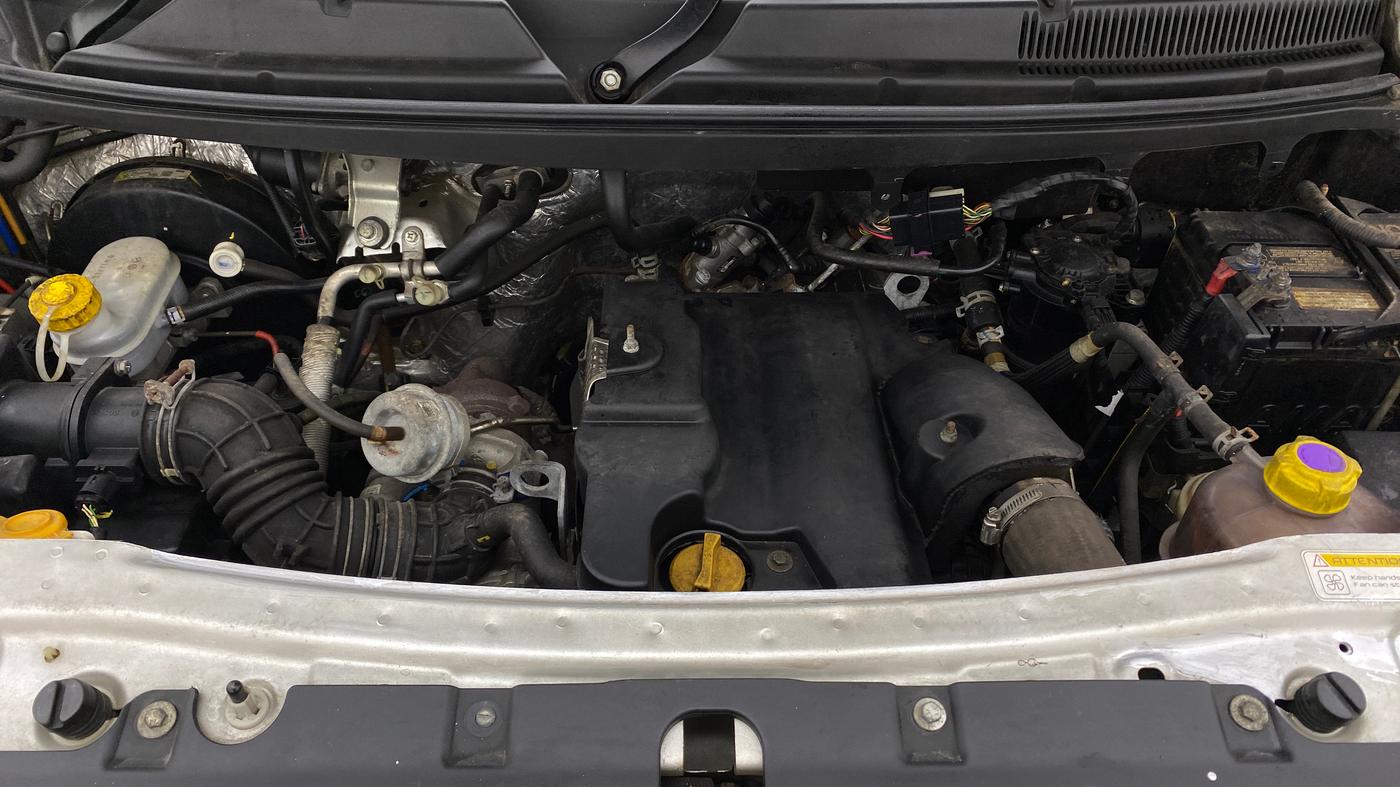 2017 Mahindra TUV300 T8, Diesel, Manual, 40,063 km, Open Bonet