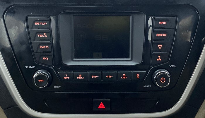 2017 Mahindra TUV300 T8, Diesel, Manual, 40,063 km, Infotainment System