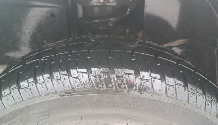 2013 Tata Nano LX, Petrol, Manual, 48,938 km, Left Rear Tyre Tread