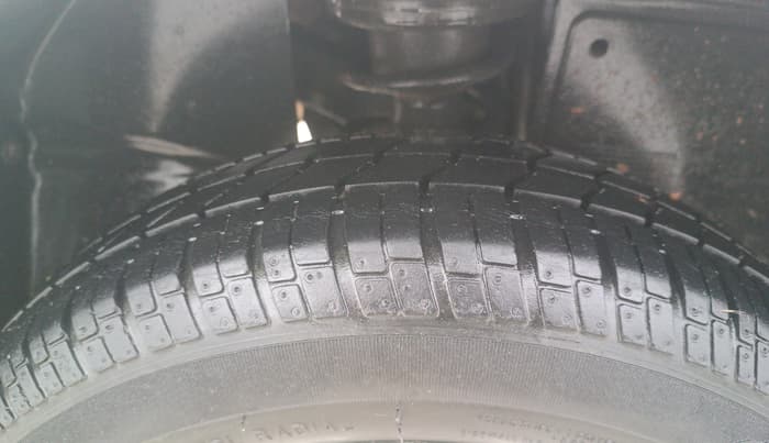 2013 Tata Nano LX, Petrol, Manual, 48,938 km, Right Rear Tyre Tread