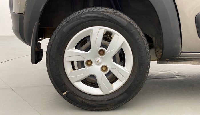 2016 Renault Kwid RXL, Petrol, Manual, 51,044 km, Right Rear Wheel