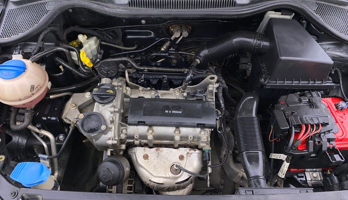 2015 Volkswagen Polo HIGHLINE1.2L, Petrol, Manual, 59,990 km, Engine View