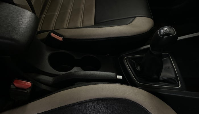 2015 Hyundai Elite i20 MAGNA 1.2, Petrol, Manual, 47,008 km, Gear Lever