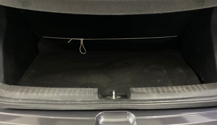 2015 Hyundai Elite i20 MAGNA 1.2, Petrol, Manual, 47,008 km, Boot Inside