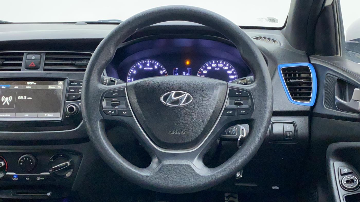 2018 Hyundai i20 Active 1.2 S, Petrol, Manual, 90,756 km, Steering Wheel Close Up