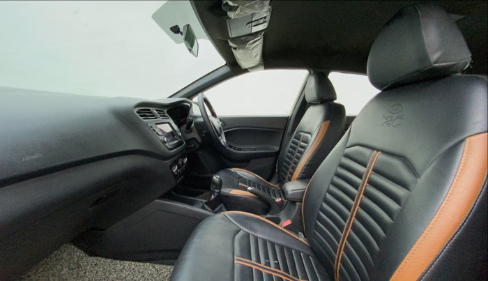 2018 Hyundai i20 Active 1.2 S, Petrol, Manual, 90,756 km, Right Side Front Door Cabin