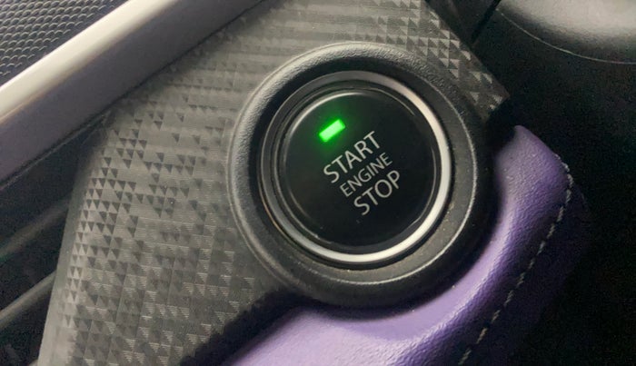 2023 Tata NEXON FEARLESS PURPLE + SUNROOF DUAL TONE 1.2 PETROL, Petrol, Manual, 42,318 km, Keyless Start/ Stop Button