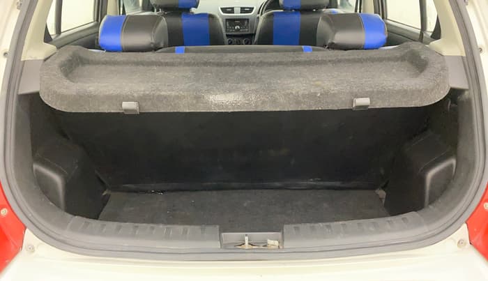 2013 Maruti Swift VXI, Petrol, Manual, 44,681 km, Boot Inside