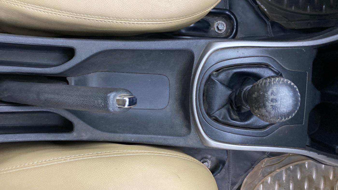 2017 Honda City 1.5L I-VTEC VX, Petrol, Manual, 63,486 km, Gear Lever