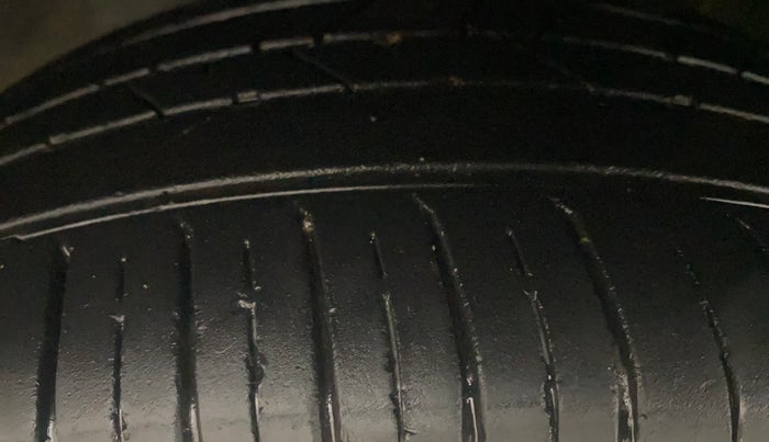 2023 Hyundai NEW I20 SPORTZ 1.2 IVT, Petrol, Automatic, 15,483 km, Left Front Tyre Tread