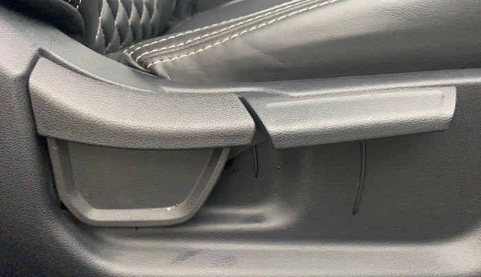 2023 Hyundai NEW I20 SPORTZ 1.2 IVT, Petrol, Automatic, 15,483 km, Driver Side Adjustment Panel