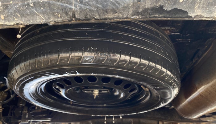 2022 KIA CARENS PRESTIGE PLUS 1.4 PETROL 7 STR, Petrol, Manual, 61,979 km, Spare Tyre