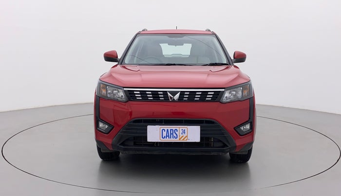 2022 Mahindra XUV300 W6 1.2 PETROL, Petrol, Manual, 7,648 km, Front