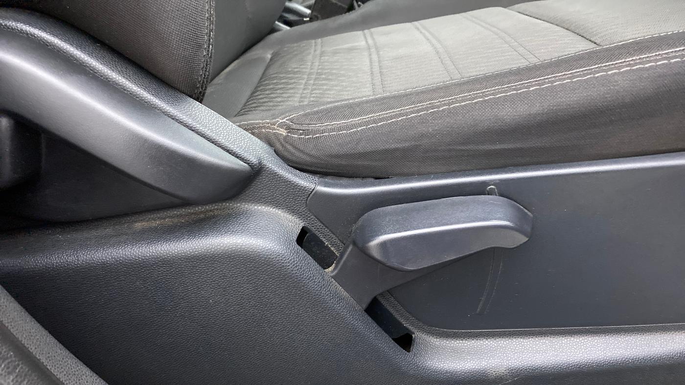 2018 Ford Ecosport TITANIUM 1.5L DIESEL, Diesel, Manual, 58,647 km, Driver Side Adjustment Panel