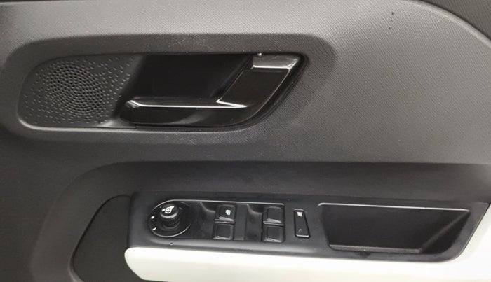 2023 Tata PUNCH ACCOMPLISHED MT CNG, CNG, Manual, 61,597 km, Driver Side Door Panels Control