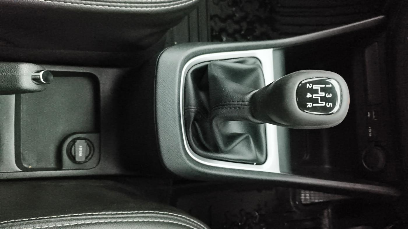 2023 Tata PUNCH ACCOMPLISHED MT CNG, CNG, Manual, 61,597 km, Gear Lever