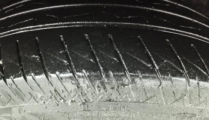 2023 Tata PUNCH ACCOMPLISHED MT CNG, CNG, Manual, 61,597 km, Right Front Tyre Tread