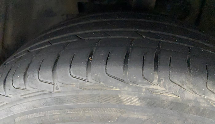 2017 Tata NEXON XZ PLUS DIESEL, Diesel, Manual, 31,067 km, Left Front Tyre Tread