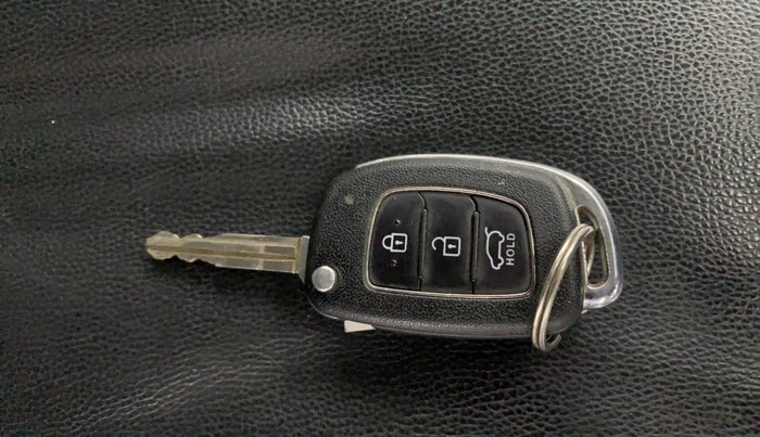 2016 Hyundai Elite i20 SPORTZ 1.2, Petrol, Manual, 48,752 km, Key Close Up