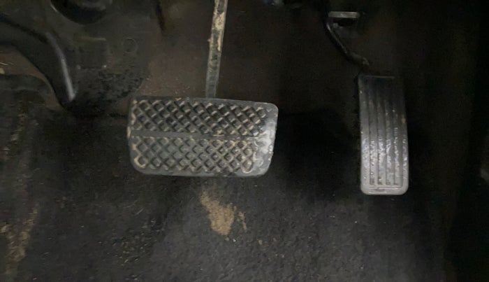 2015 Honda CRV 2.4L 4WD AVN AT, Petrol, Automatic, 1,03,278 km, Pedals