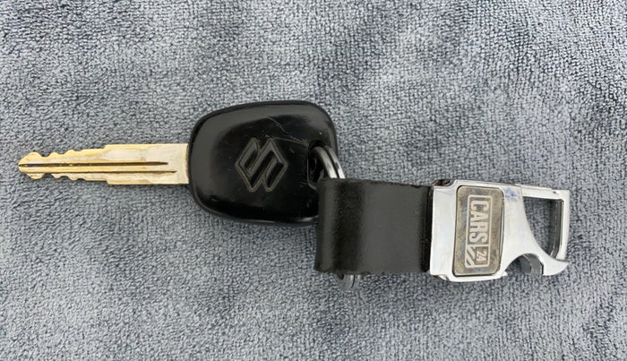 2018 Maruti Alto 800 LXI CNG, CNG, Manual, 43,643 km, Key Close Up