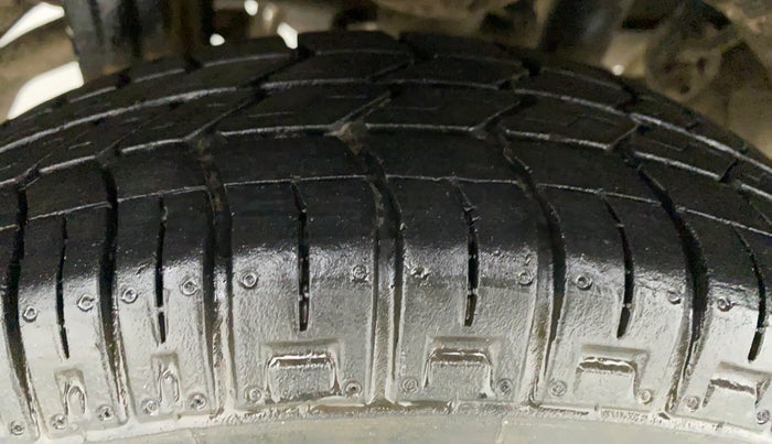 2018 Maruti Alto 800 LXI CNG, CNG, Manual, 43,643 km, Right Rear Tyre Tread