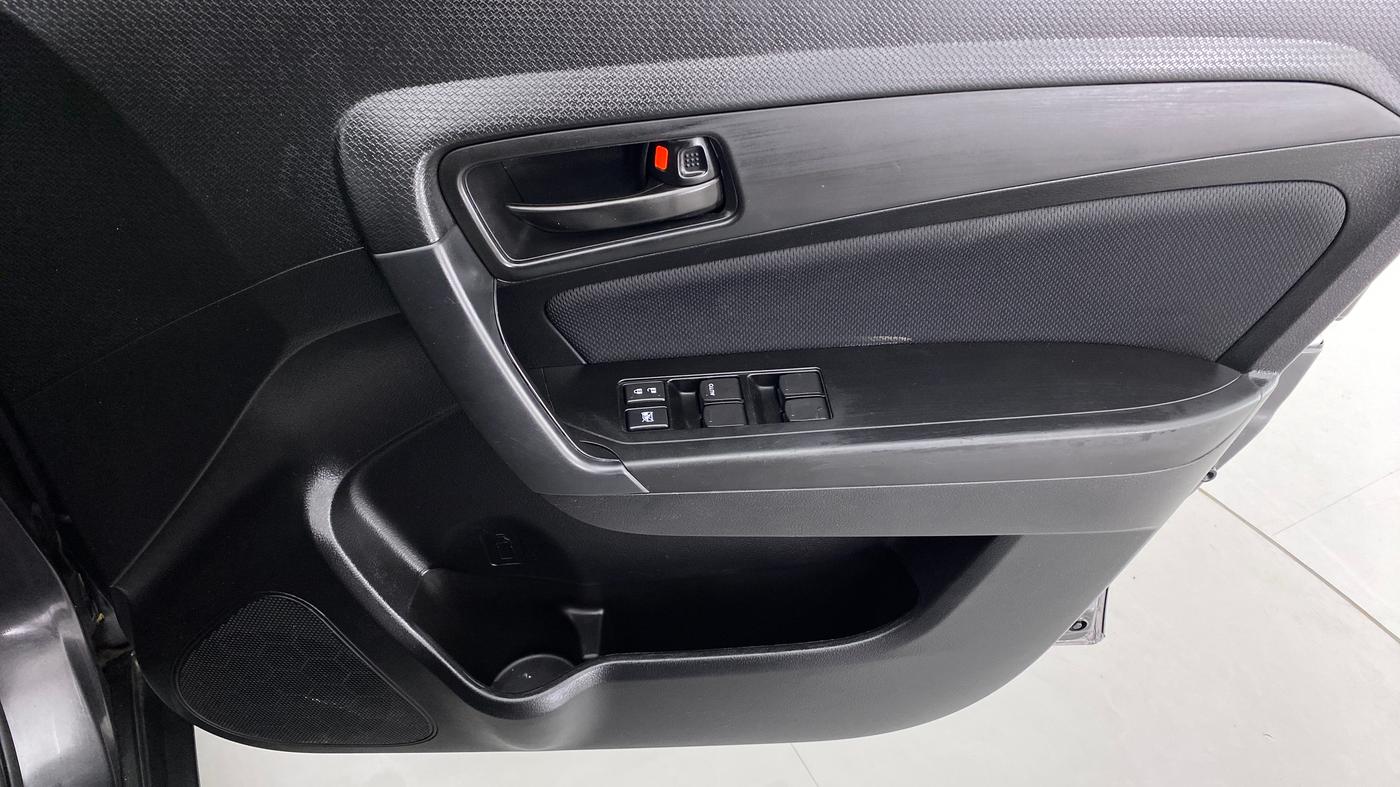 2021 Maruti Vitara Brezza VXI, Petrol, Manual, 7,769 km, Driver Side Door Panels Control