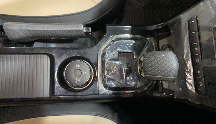 2022 Tata NEXON XZA PLUS (PREMIUM) KAZIRANGA PETROL, Petrol, Automatic, 7,002 km, Gear Lever